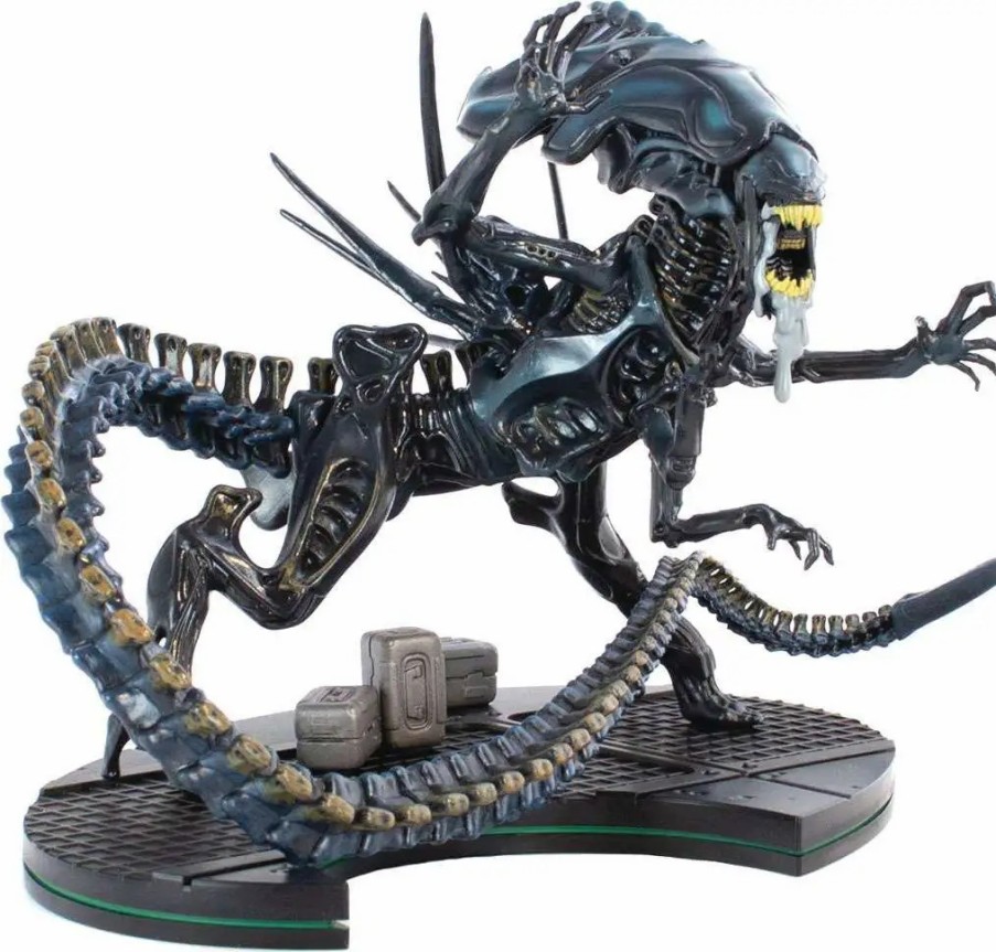 All Brands Quantum Mechanix | Max Q-Elite Alien Queen Xenomorph 7-Inch Figure Diorama