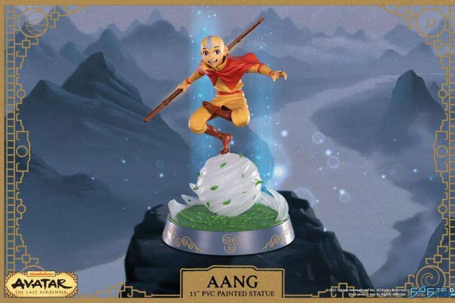 All Brands Dark Horse | Nickelodeon Avatar The Last Airbender Aang 11-Inch Pvc Figure [Regular Version] (Pre-Order Ships February)