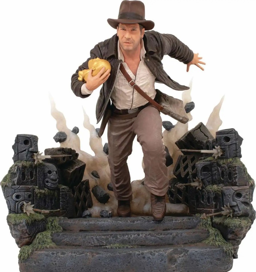 All Brands Diamond Select Toys | Raiders Of The Lost Ark Indiana Jones Gallery Indiana Jones 10-Inch Pvc Diorama Statue [Raiders Of The Lost Ark]